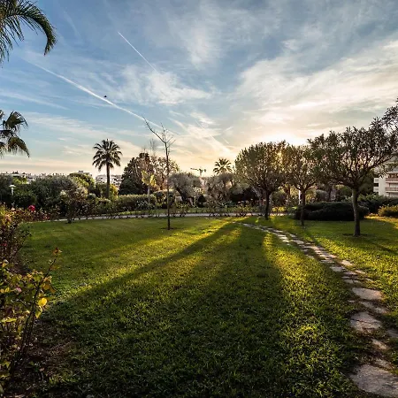 Eden Parc *